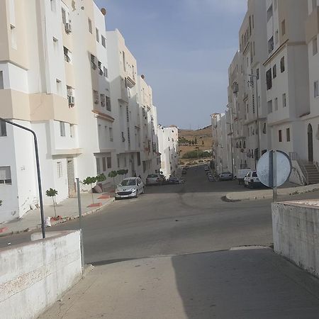 Addoha Apartment Tangeri Esterno foto